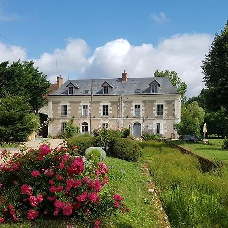 Le Moulin Du Bourg Hotell Epeigne-les-Bois Exteriör bild